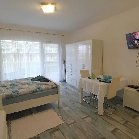 Apartment Velence Spa Lake Apartman *